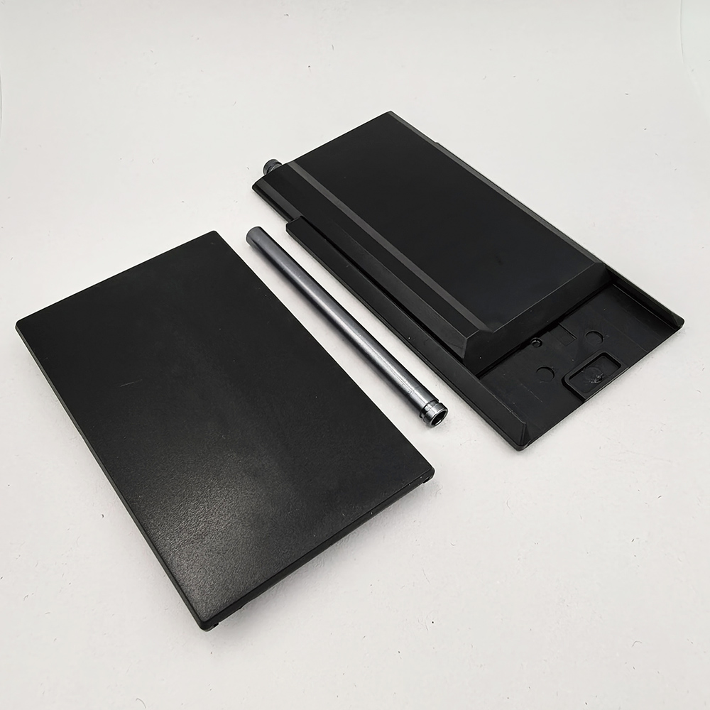 8つのコンパートメントを持つプラスチック製嗅ぎタバコキット容 - Laptops のレビューと価格
